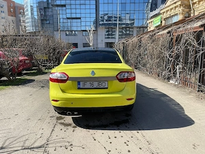 Dezmembrez renault fluence - imagine 2