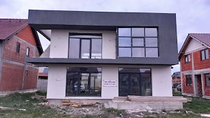 PROPRIETAR- Vând casa în Zimandu Nou ( Arad ) cu posibilitate de RATE cu avans  - imagine 2