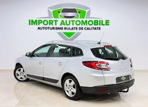 Renault Megane      - imagine 8