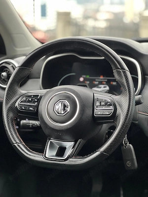 MG ZS 2  km 1.5 benzina - imagine 9