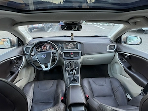 Volvo V40 D2 2016 - imagine 4