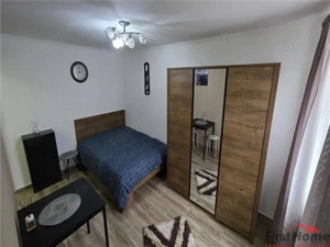 Garsoniera de vanzare zona piata sud, etaj 3 4 mobilata si utilata - imagine 3