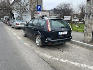 dezmembrez ford focus - imagine 3