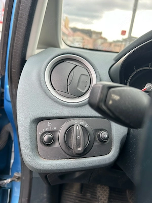 Ford Fiesta 1.6 TDCi ECOnetic - imagine 6