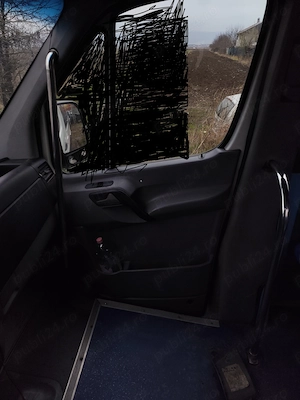 dez vw crafter 2461 cm 16 locuri - imagine 8