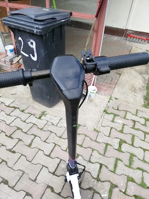 Trotineta electrica Apillia