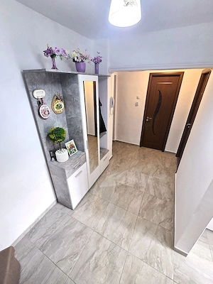 Apartament 2 camere decomandat | Micro 16 | Str Brandusa - imagine 9
