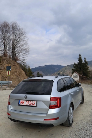 Skoda Octavia 2017 1.6 4x4 - imagine 4