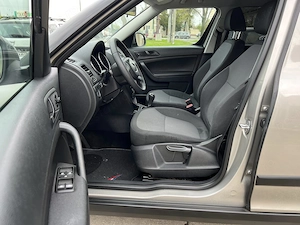 SKODA YETI SUV AN 2013 mot 2.0 tdi COMMONRAIL euro 5. consum 6 %km - imagine 7