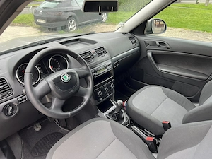 SKODA YETI SUV AN 2013 mot 2.0 tdi COMMONRAIL euro 5. consum 6 %km - imagine 9
