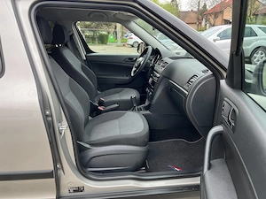 SKODA YETI SUV AN 2013 mot 2.0 tdi COMMONRAIL euro 5. consum 6 %km - imagine 6