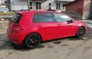 Vând Golf 7 din iulie 2019 