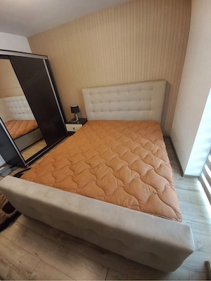 Inchiriez apartament in CENTRU in BLOC NOU cu loc de parcare inclus gratis - imagine 2