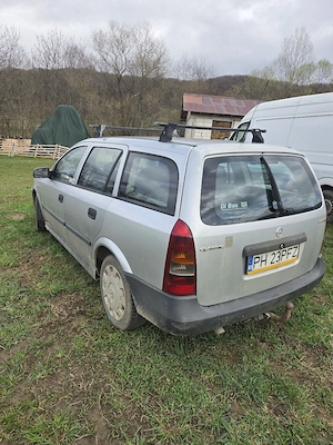 Opel Astra  - imagine 4