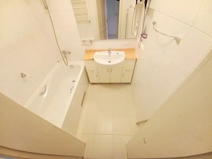 Apartament cu 2 camere zona Aparatorii Patriei