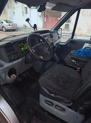 Ford Transit - imagine 5