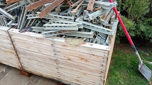 închiriez coltare stalpi 