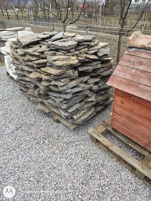 piatra  naturala  - imagine 3