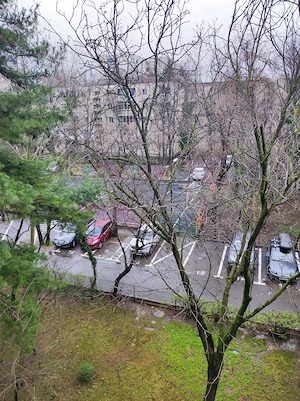 apartament 4 camere, decomandat, etaj.3  bloc 4, zona Berceni - Brancoveanu ( Super oferta  ) - imagine 3