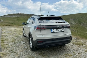 Vând Volkswagen Taigo  - imagine 2