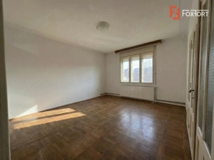 Casa de vanzare Parter + 2 Etaje |7camere | 350 mp utili | Zona UTA - imagine 10