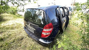 Dezmembrez Mercedes Benz A-Class W169 A180 CDI, diesel, 2004-2006 - imagine 4