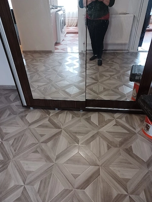 Închiriez apartament 2camere bals. 