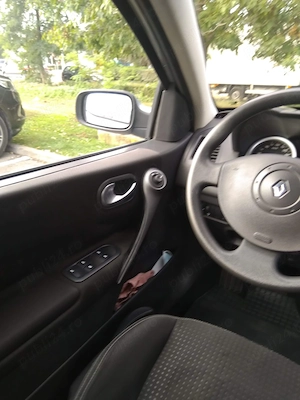 Vând Renault Megane 2 benzină 1,6 - imagine 4