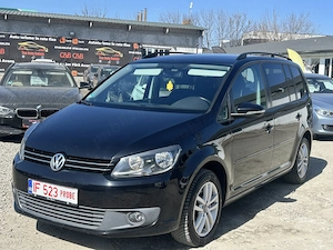  Volkswagen Touran 1.6 TDI 7 Locuri  - imagine 2