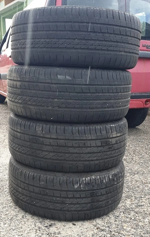 set 4 anvelope vara 245/45/18 Goodyear 7 mm