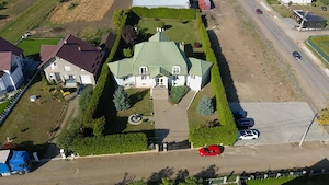 vila tip conac  - imagine 4