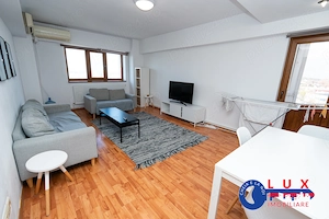 ID 636 De inchiriat - Apartament 3 camere ULTRACENTRAL - imagine 11