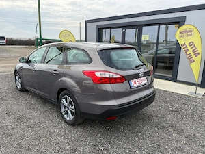 Ford Focus Mk3 Turnier Combi 1.6 TDCi EURO 5 * CLIMATRONIC Jante Al.16" * AN 2013 * Rulaj 195.000 km - imagine 2