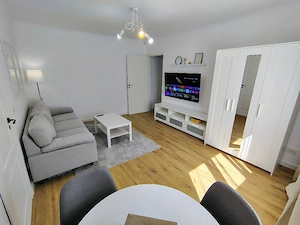 Proprietar - Apartament 2 Camere, Casa de Cultură, Gaze, etaj 1, Termen Lung, Chirie