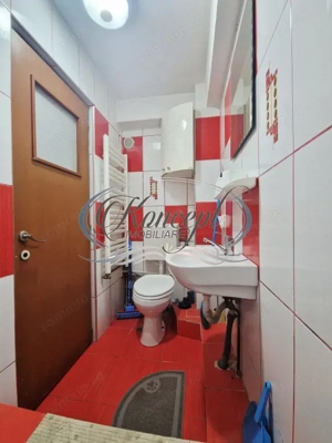 Apartament compact cu intrare separata in apropiere de Sanex - imagine 8