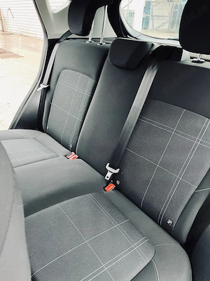 Ford Fiesta an 2018, 1.5 DCI, luna decembrie - imagine 8