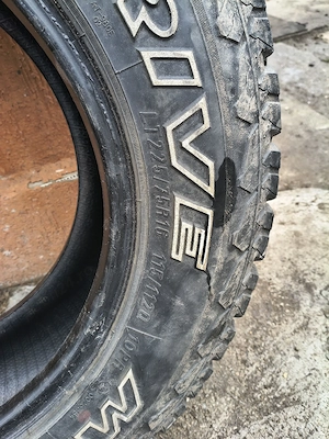 vand anvelope 225/75/16 - imagine 2