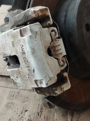  Fuzeta spate stanga/dreapta BMW 3.0d X5 E70 X6 E71 cod 6770983/84-06 - imagine 2