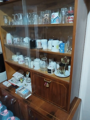 Mobila sufragerie din lemn cires 3 corpuri total