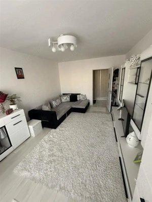 Apartament 2 Camere Luminos Etaj 1 Renovat Mobilat Utilat Loc Parcare - imagine 3