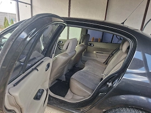 Renault Megane 2  1.5 Diesel - imagine 4