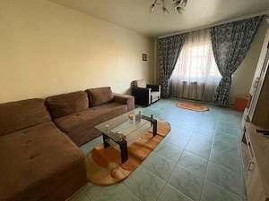închiriez apartament 2 camere