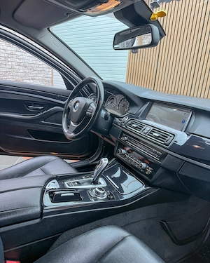 BMW 5.20d . XDrive . 190 CP . Cutie Automata + Padele . An 2016 Noiembrie . Vanzare in consignatie  - imagine 17