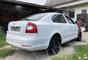 Dezmembrez Skoda Octavia 1.6 CHG CHGA Benzina GPL Euro 5 2012 - imagine 3