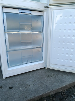 De vanzare frigidere . - imagine 5