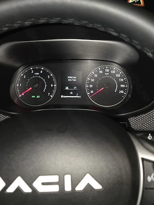 Dacia Logan 3 Prestige Tce90 MT6 - imagine 9