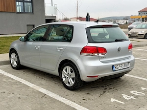 VW Golf 6 motor 1.6 TDI - imagine 3
