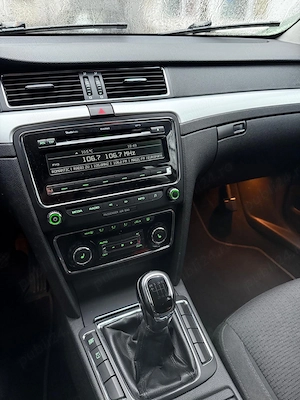 Skoda superb 2L tdi - imagine 5