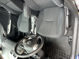 Toyota Corolla benzină 1.4 - imagine 4