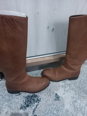 cizme piele Lasocki + CADOU